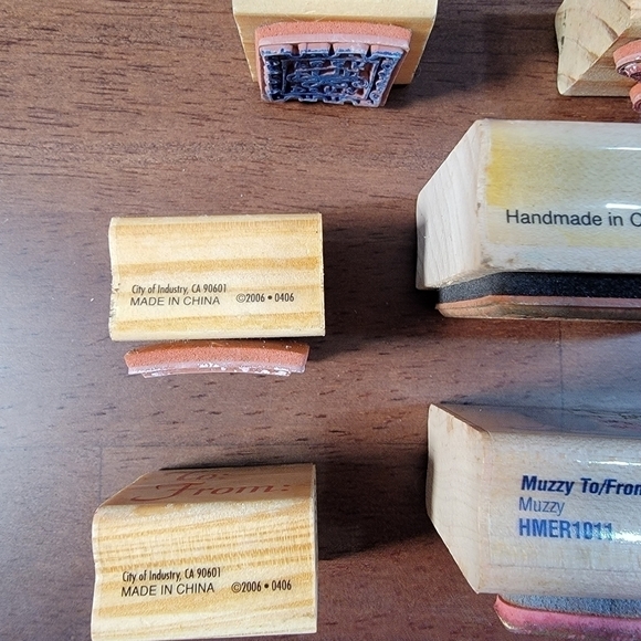 Lot of Christmas Theme Wooden Block Rubber Stamps Crafting Stamping Gift tags - Picture 4 of 10